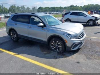  Salvage Volkswagen Tiguan