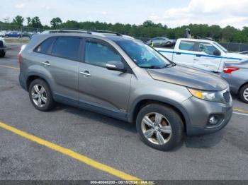  Salvage Kia Sorento