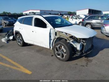  Salvage Hyundai TUCSON