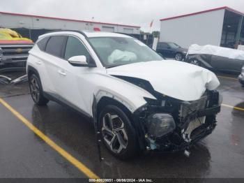  Salvage Hyundai TUCSON