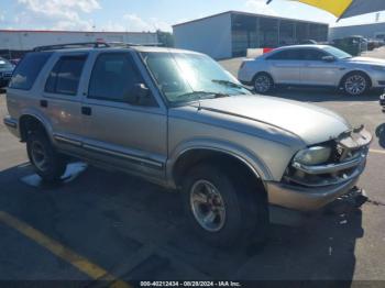  Salvage Chevrolet Blazer