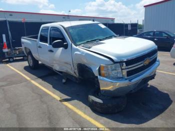  Salvage Chevrolet Silverado 2500