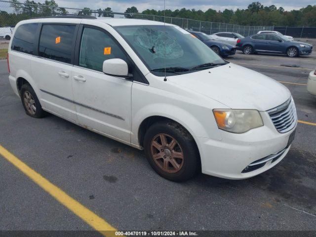  Salvage Chrysler Town & Country