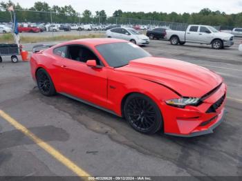  Salvage Ford Mustang