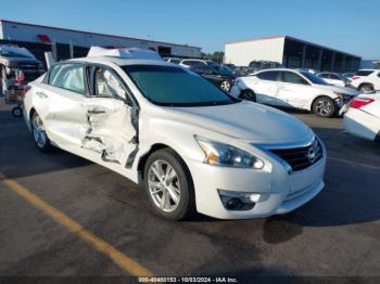  Salvage Nissan Altima