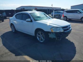  Salvage Dodge Avenger