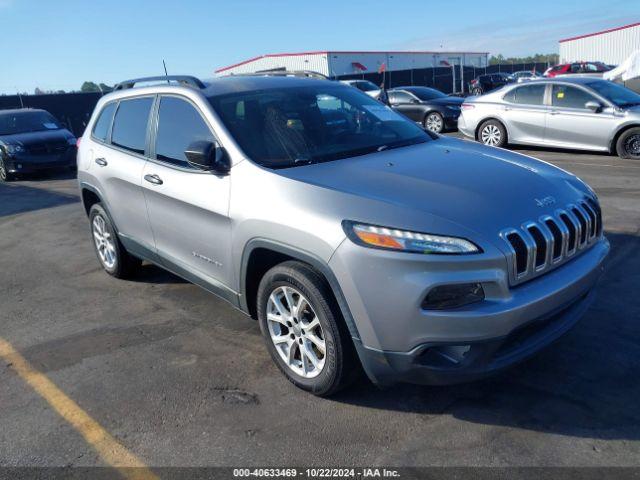  Salvage Jeep Cherokee