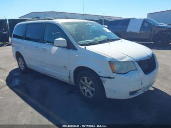  Salvage Chrysler Town & Country