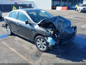  Salvage Mazda Mazda3