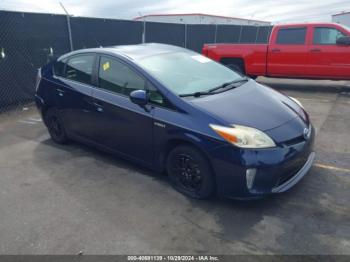  Salvage Toyota Prius