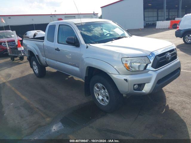  Salvage Toyota Tacoma