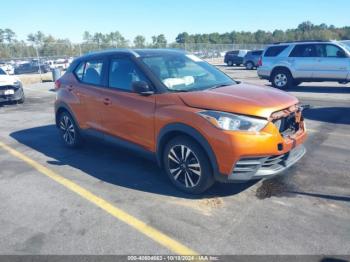  Salvage Nissan Kicks