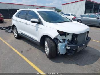  Salvage Ford Edge