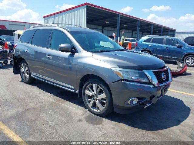  Salvage Nissan Pathfinder