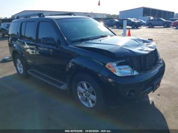  Salvage Nissan Pathfinder