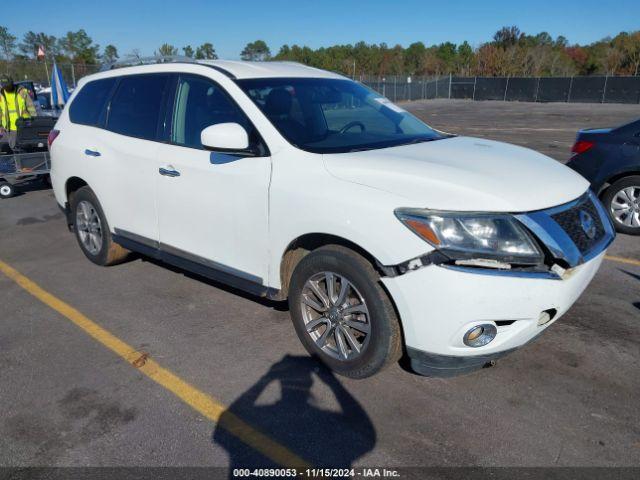  Salvage Nissan Pathfinder