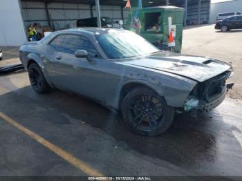  Salvage Dodge Challenger