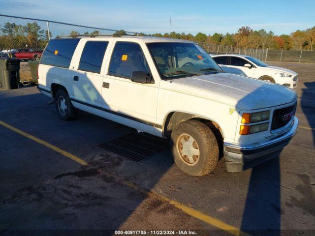  Salvage GMC Suburban 1500