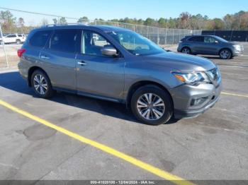  Salvage Nissan Pathfinder