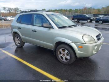  Salvage Hyundai TUCSON