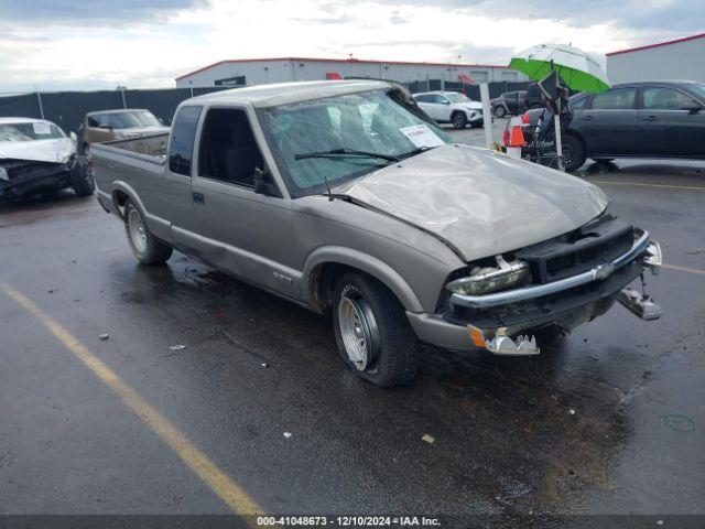  Salvage Chevrolet S-10