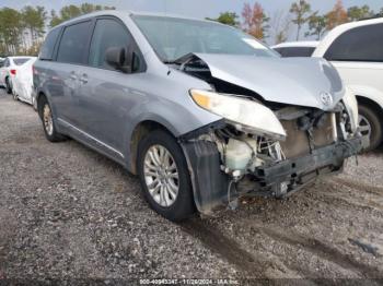  Salvage Toyota Sienna