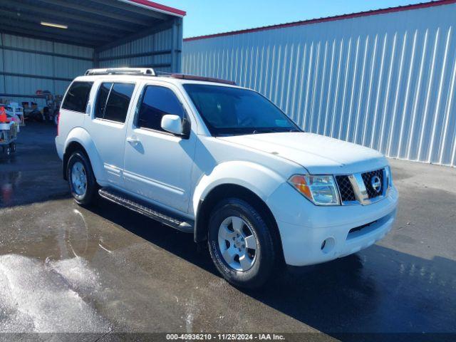  Salvage Nissan Pathfinder