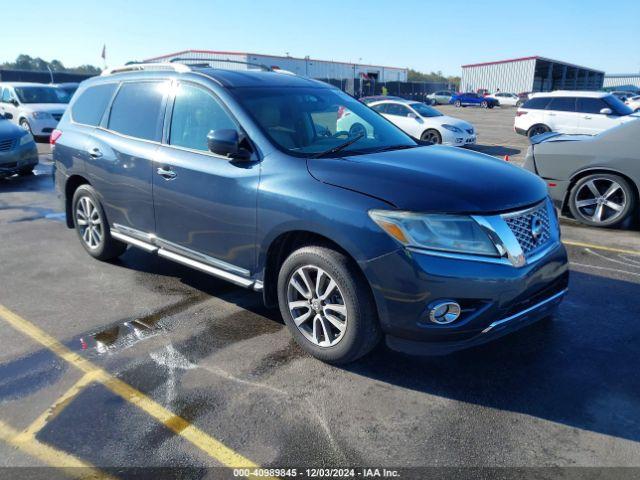  Salvage Nissan Pathfinder