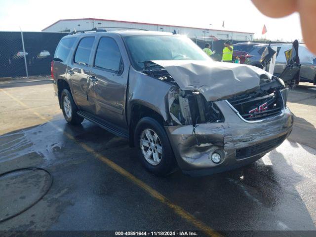  Salvage GMC Yukon