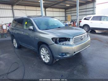  Salvage Toyota Highlander