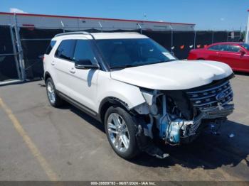  Salvage Ford Explorer