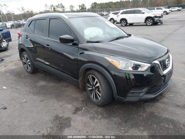  Salvage Nissan Kicks