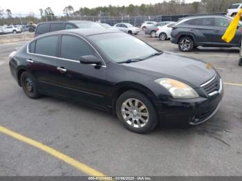  Salvage Nissan Altima