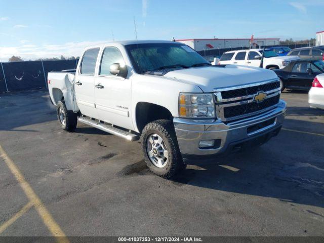  Salvage Chevrolet Silverado 2500