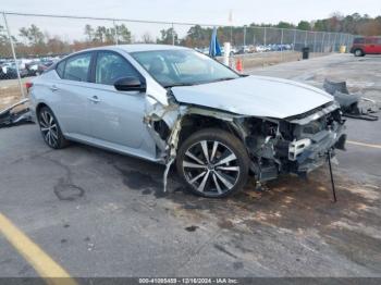  Salvage Nissan Altima