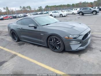  Salvage Ford Mustang