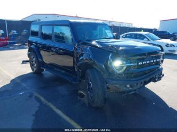  Salvage Ford Bronco