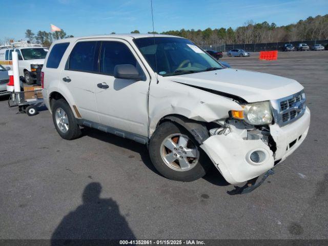  Salvage Ford Escape