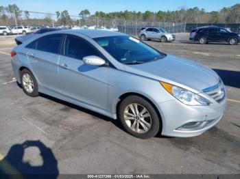  Salvage Hyundai SONATA