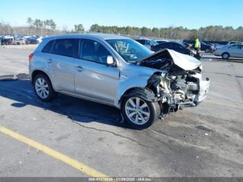  Salvage Mitsubishi Outlander