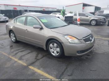  Salvage Nissan Altima