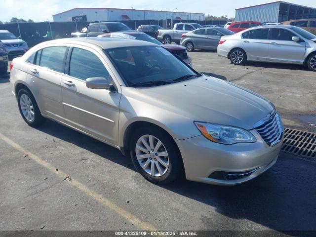  Salvage Chrysler 200