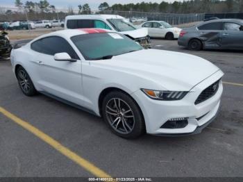  Salvage Ford Mustang