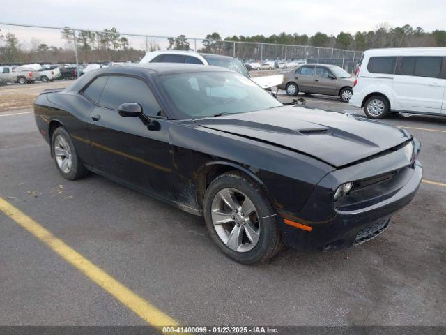  Salvage Dodge Challenger