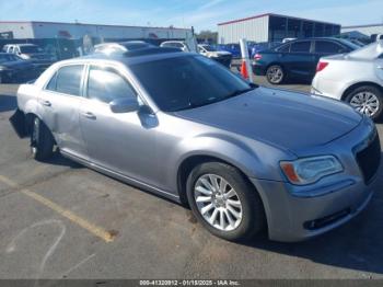  Salvage Chrysler 300