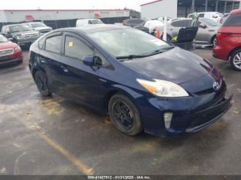  Salvage Toyota Prius