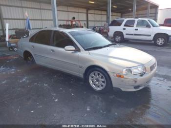  Salvage Volvo S80