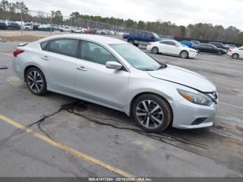  Salvage Nissan Altima