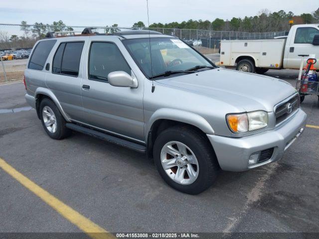  Salvage Nissan Pathfinder