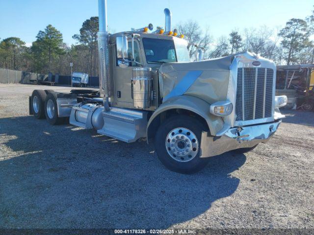  Salvage Peterbilt 389